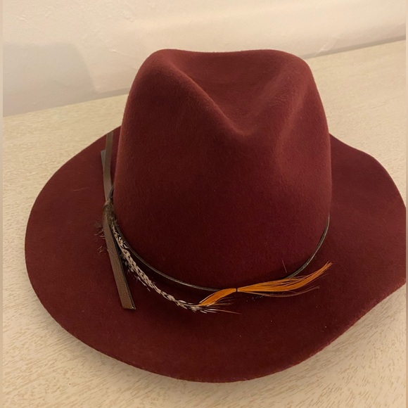 Delux 100% Wool Hat - Picture 3 of 8